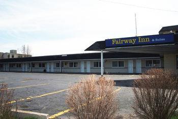 Fairway Inn&Suites Kitchener Extérieur photo